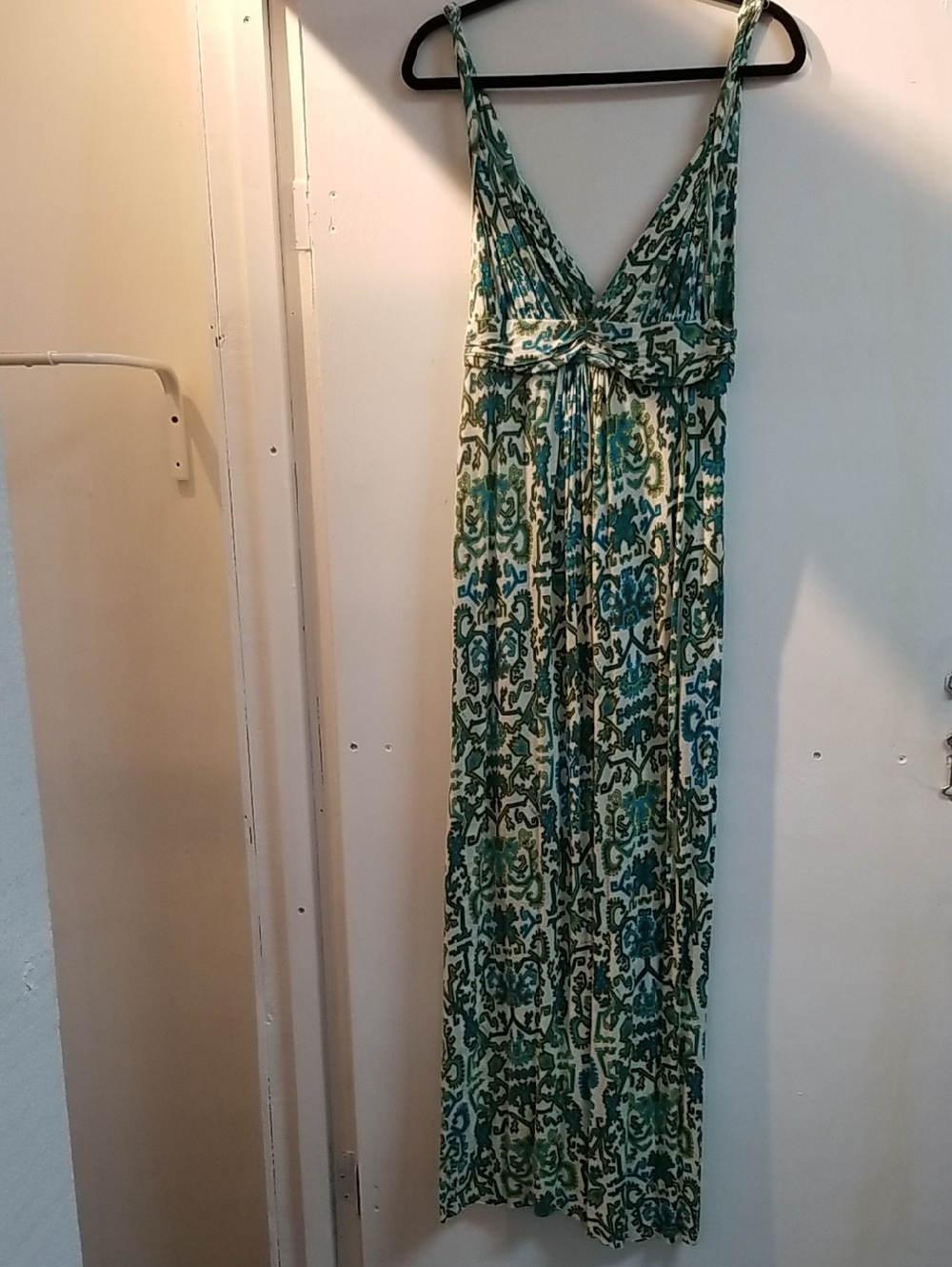 T-Bags Green and White Patterned Maxi Dress